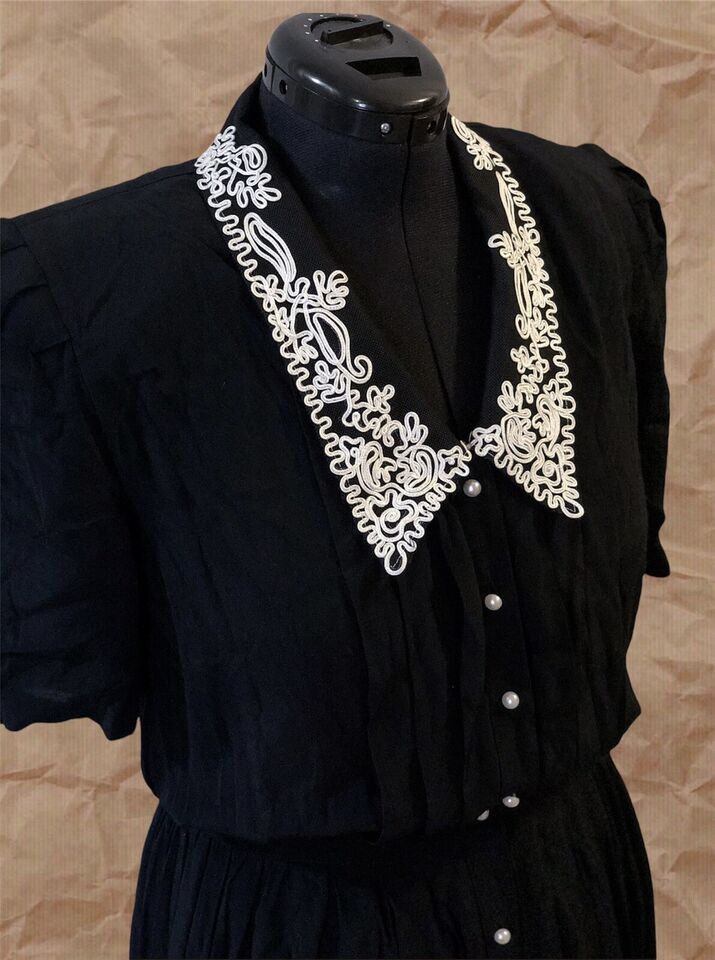 Women’s Vintage Karin Steven Black White Embroidered Collar Midi Dress US Size L